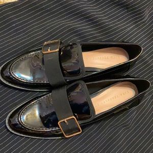 Zara Trafuc patent leather loafers EUC